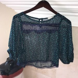 Lush cropped blouse. Size xs
